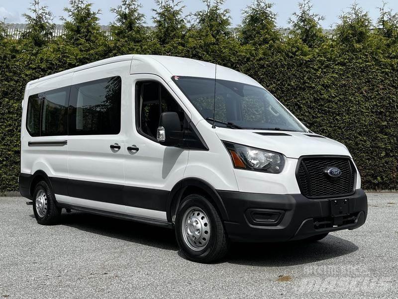 Ford Transit Henkilöautot