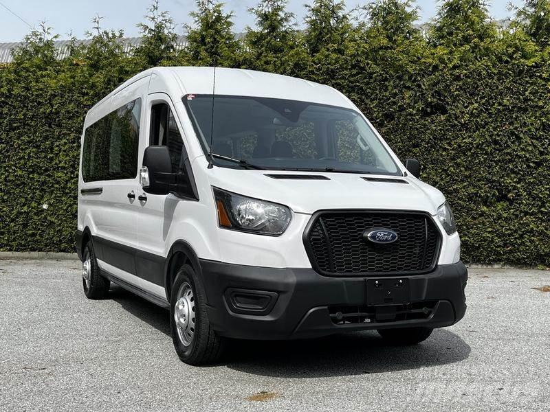 Ford Transit Henkilöautot
