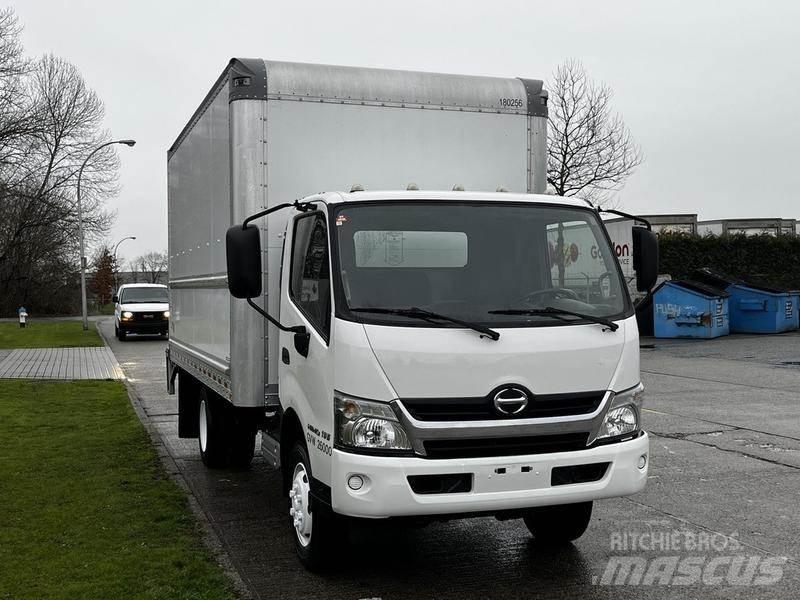 Hino 195 Pakettiautot