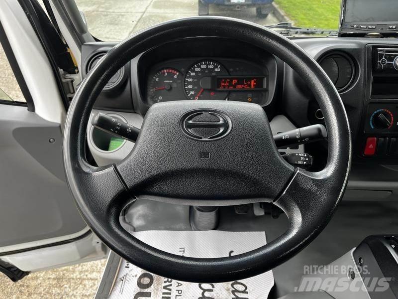 Hino 195 Pakettiautot