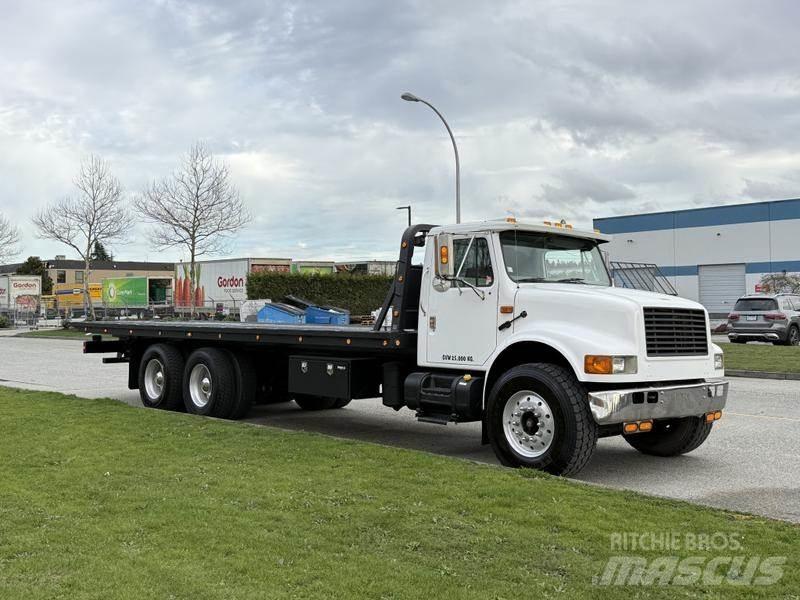 International 4900 Hinausautot