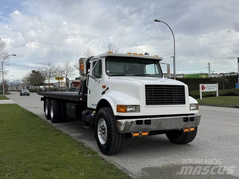 International 4900 Hinausautot