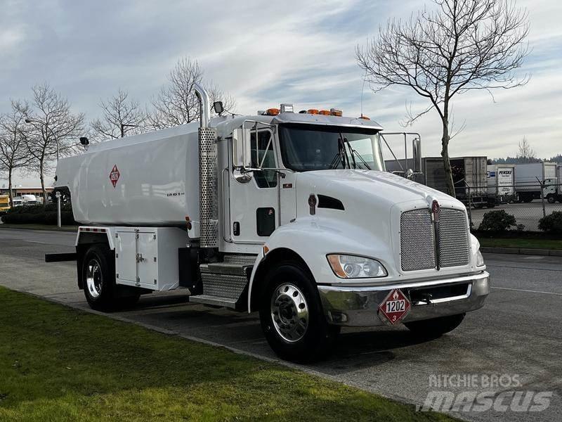 Kenworth T300 Säiliöautot