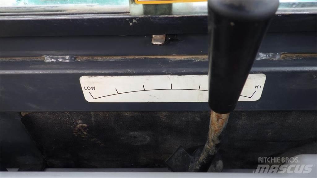 Kobelco SK60-8 Telakaivukoneet