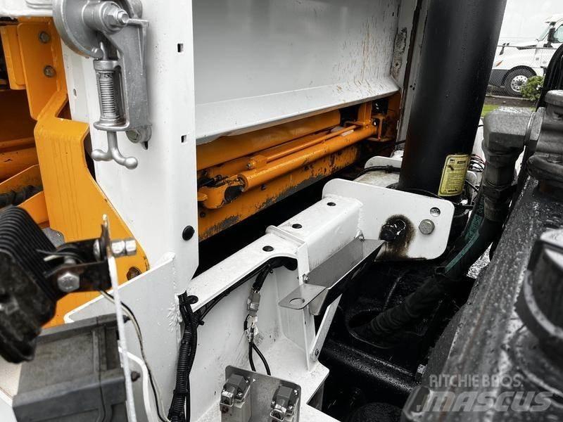 Peterbilt 320 Jäteautot