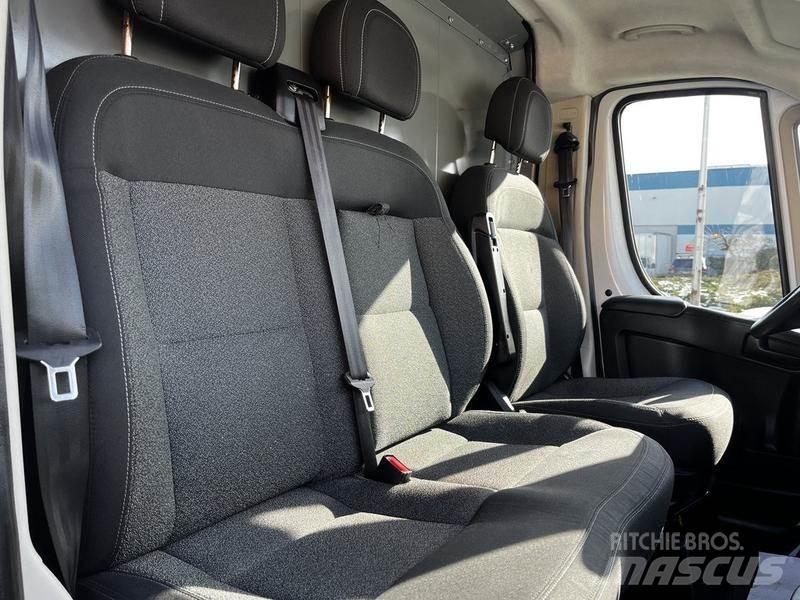 RAM Promaster Pakettiautot