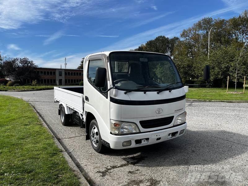 Toyota Toyoace Lava-kuorma-autot