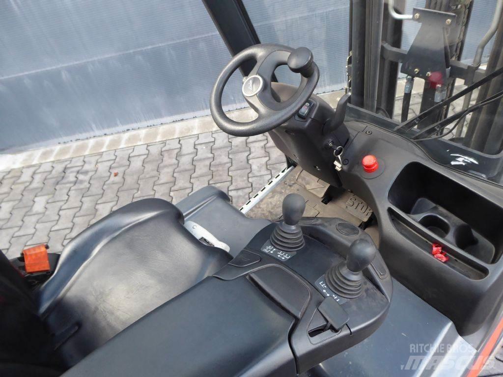 Linde E15-02 Sähkötrukit