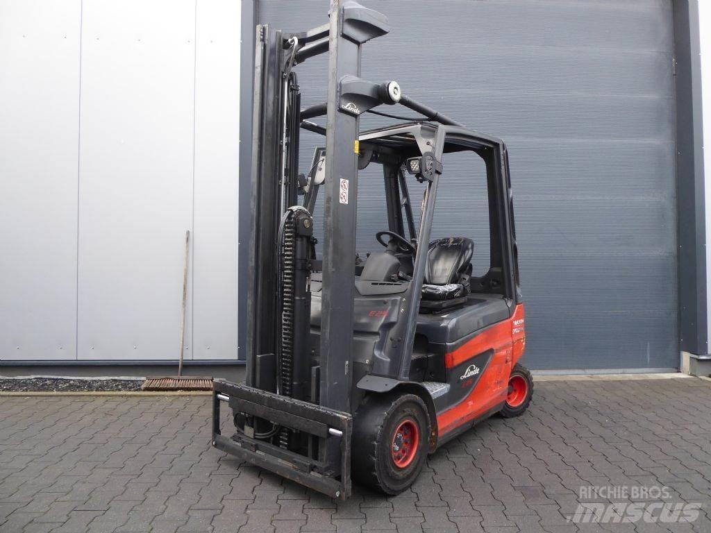 Linde E25-01 Sähkötrukit