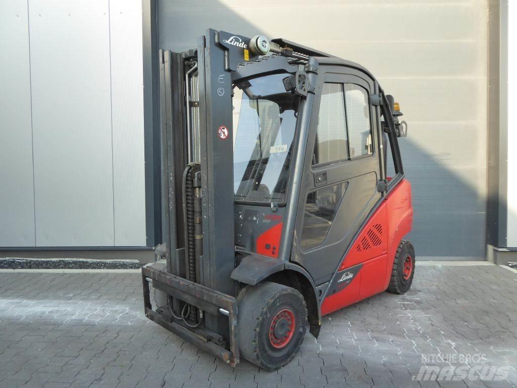 Linde H25T-02 Nestekaasutrukit