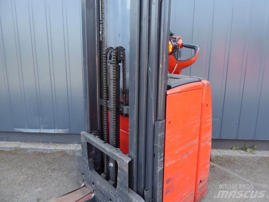 Linde L16 Käyden ajettavat pinoamistrukit