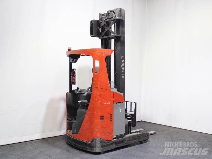 BT RRE 160 Työntömastotrukit