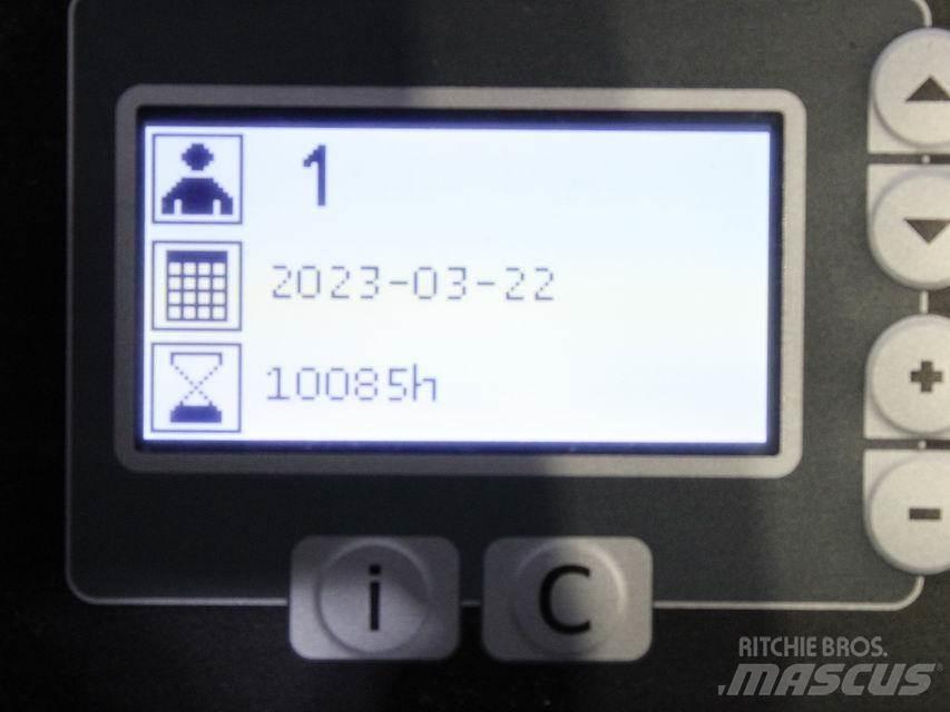 BT RRE 160 Työntömastotrukit