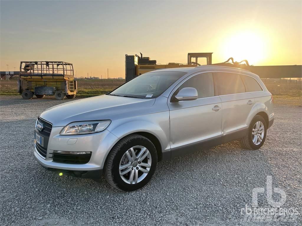 Audi Q7 Henkilöautot