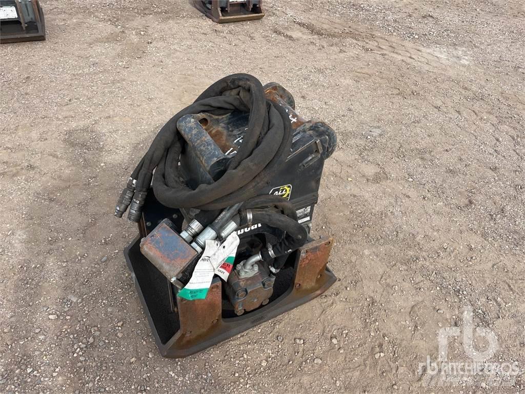 Bobcat PCF34 Tärylevyt