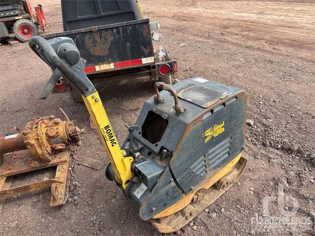 Bomag BPR45/55D Tärylevyt