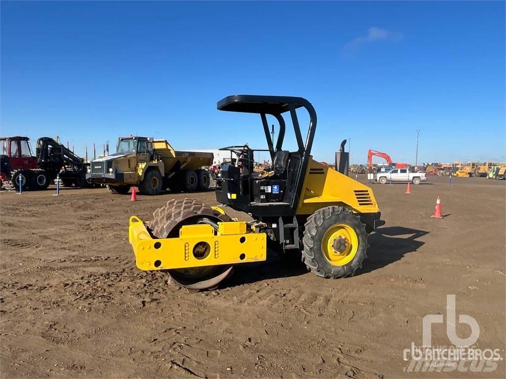 Bomag BW145PDH3 Kaatopaikkajyrät