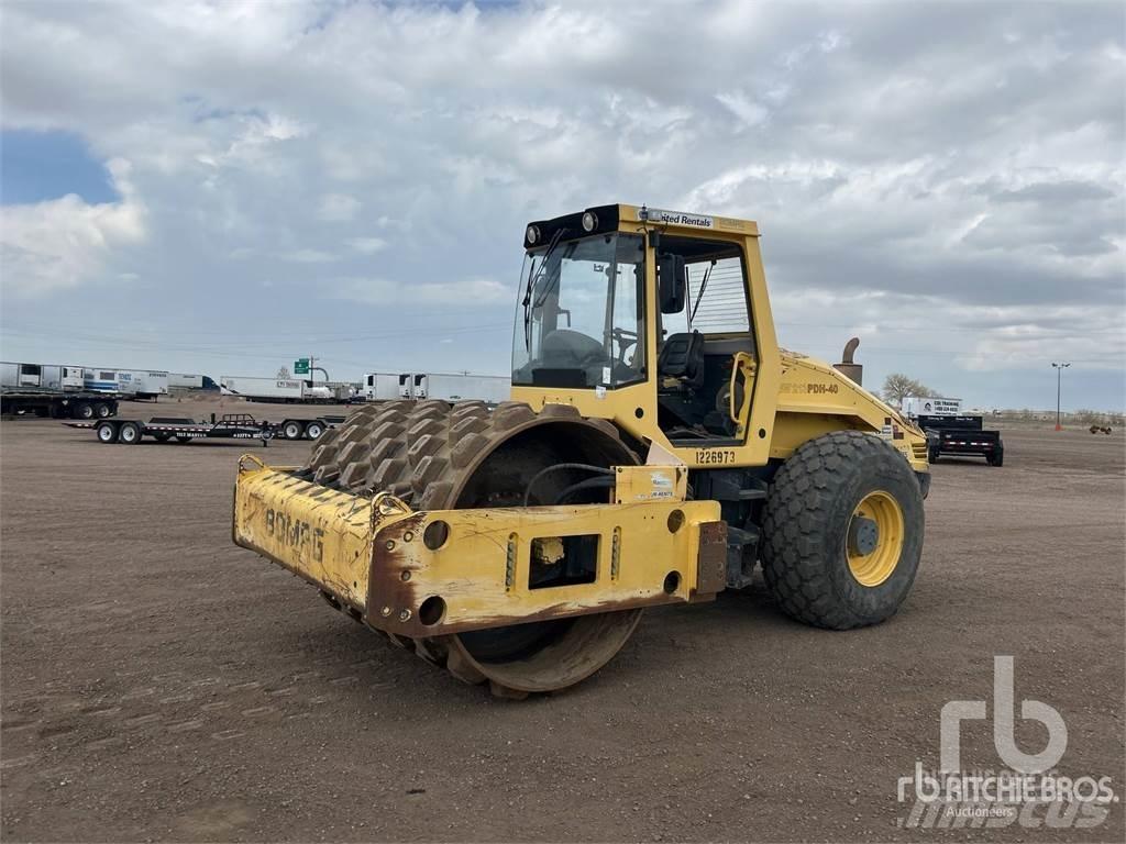 Bomag BW213DH Kaatopaikkajyrät