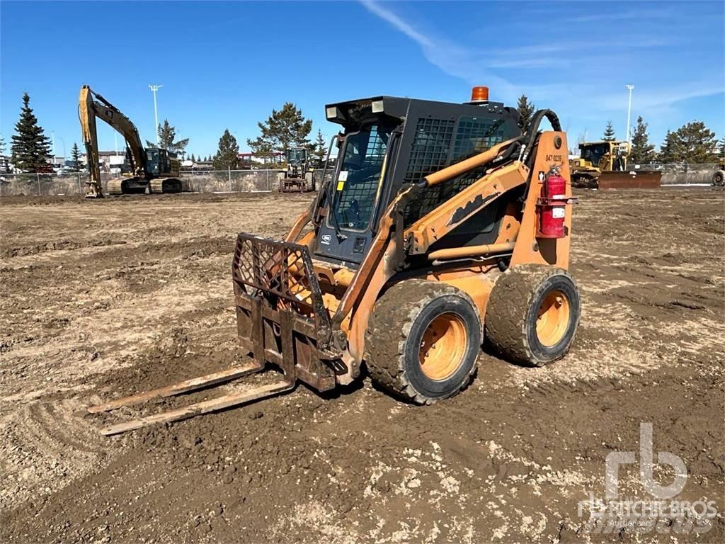 CASE 90XT Liukuohjatut kuormaajat