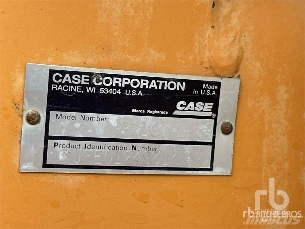 CASE 921C Pyöräkuormaajat