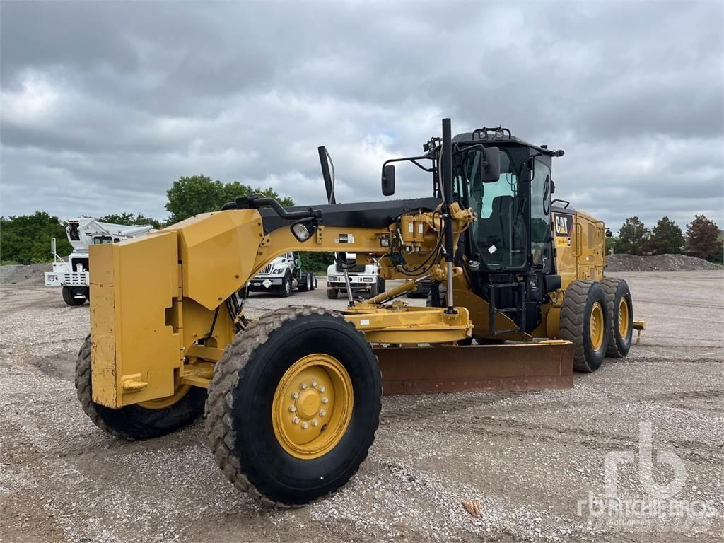 CAT 140M3 Tiehöylät