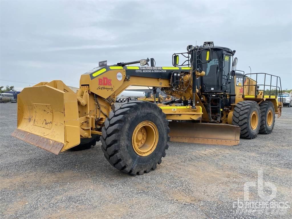 CAT 16M Tiehöylät