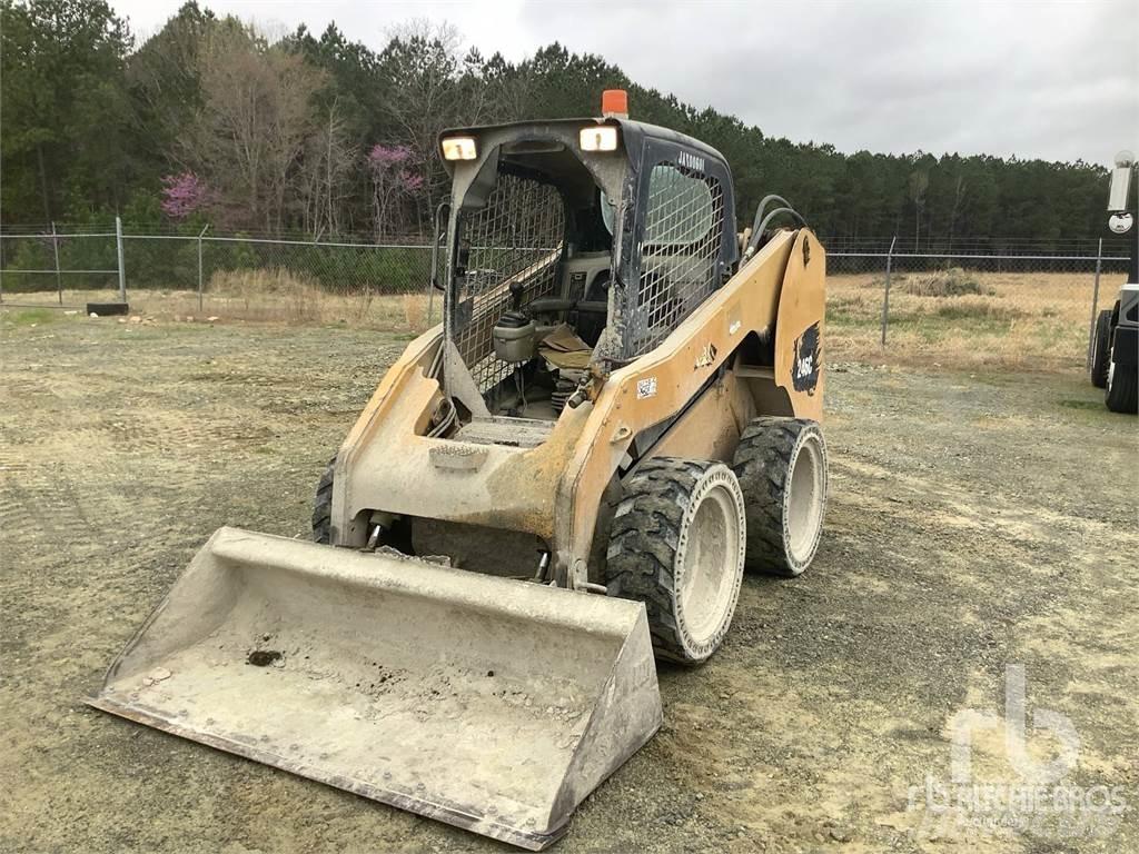 CAT 246C Liukuohjatut kuormaajat