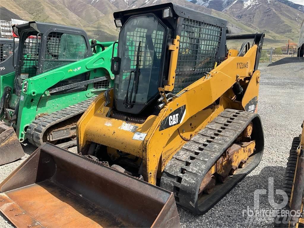 CAT 259B3 Liukuohjatut kuormaajat