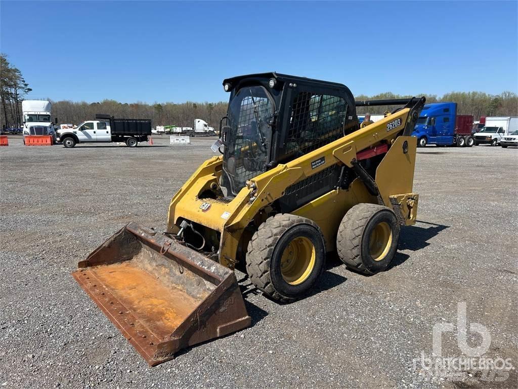 CAT 262D3 Liukuohjatut kuormaajat