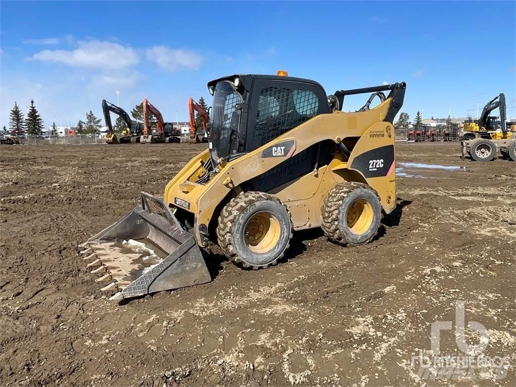 CAT 272C Liukuohjatut kuormaajat