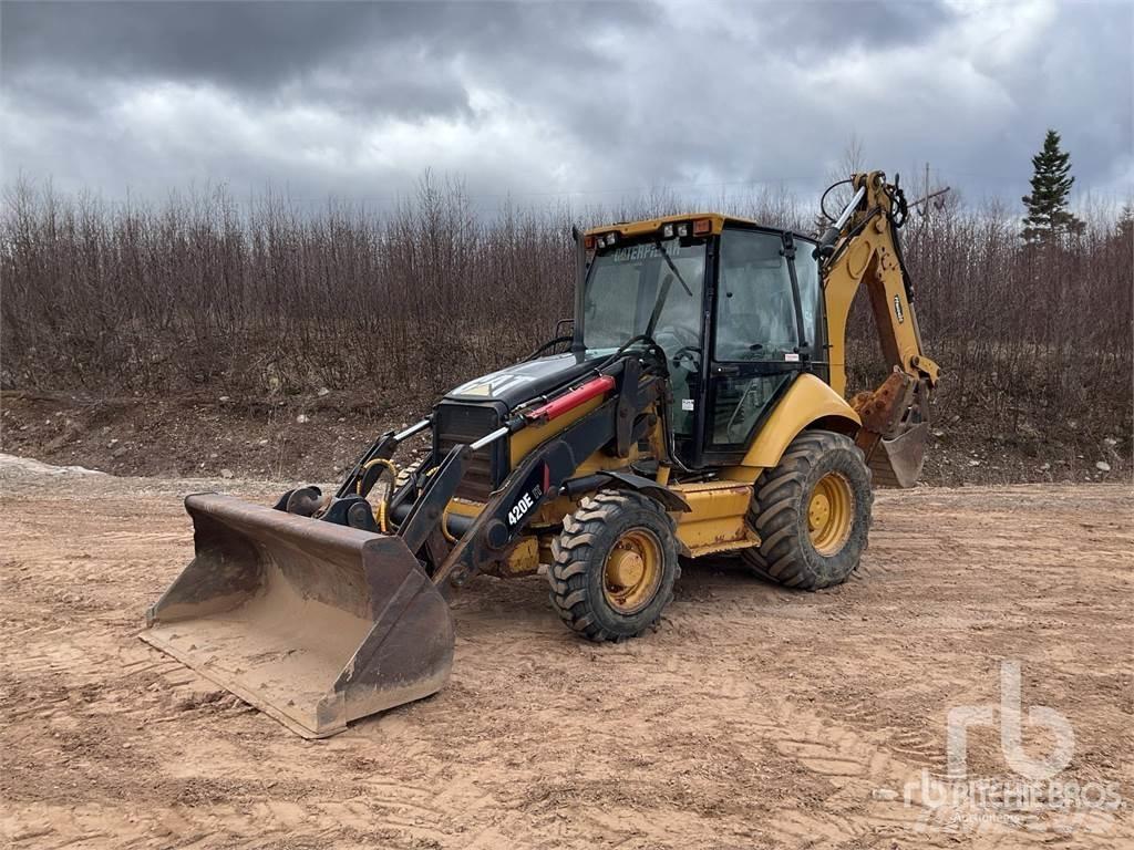 CAT 420E IT Kaivurikuormaajat