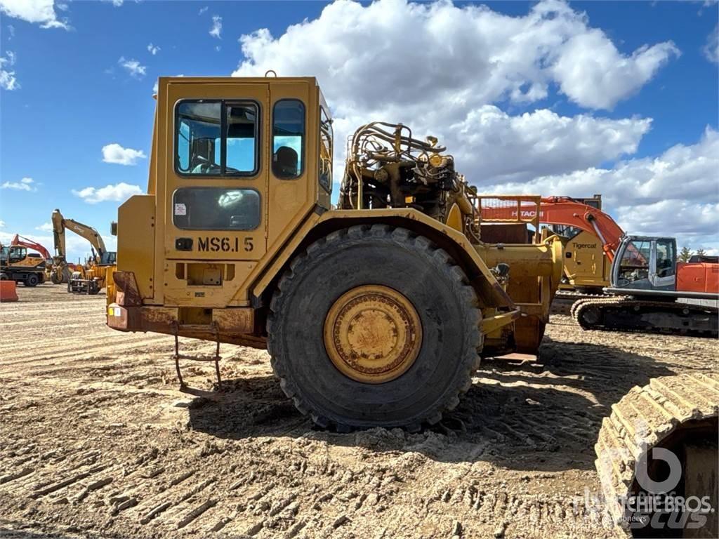 CAT 621G Kaavinvaunut