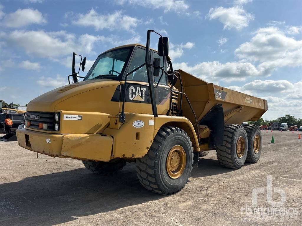 CAT 725 Dumpperit