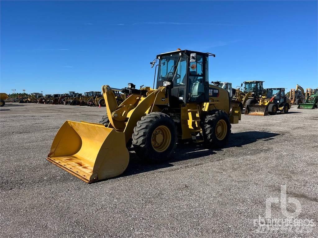 CAT 910M Pyöräkuormaajat