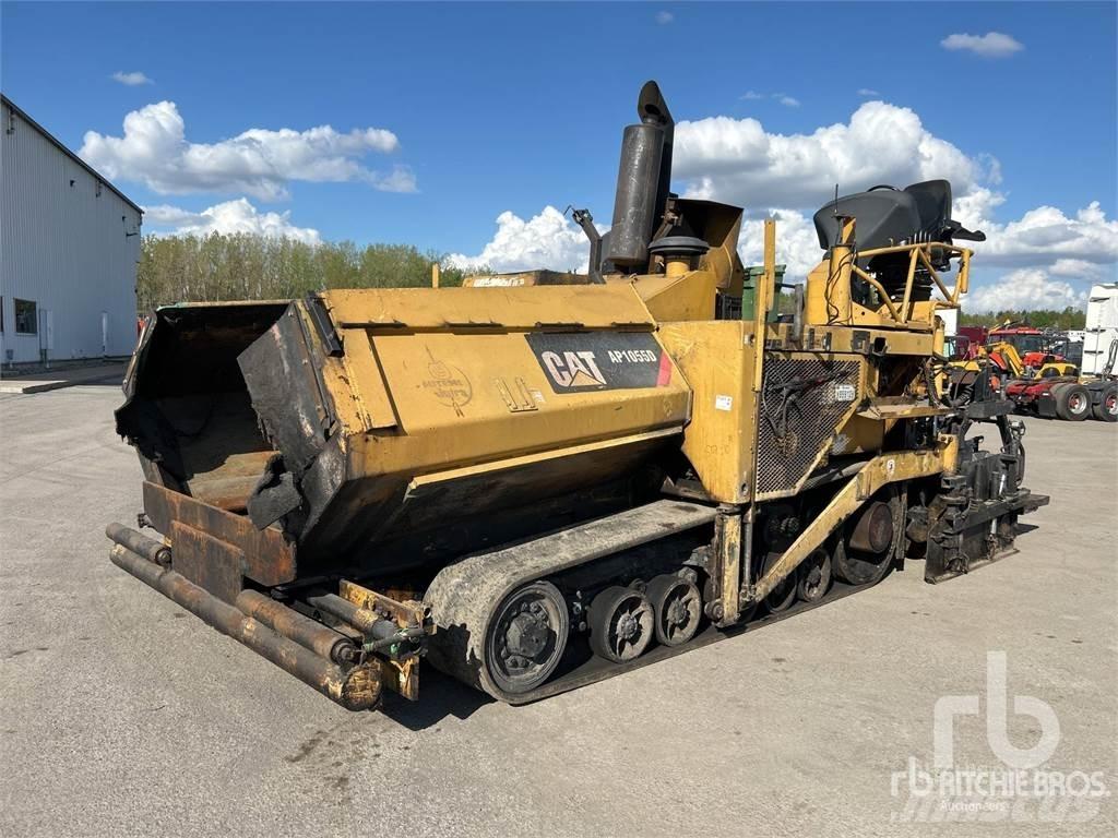 CAT AP-1055D Asfalttikoneet