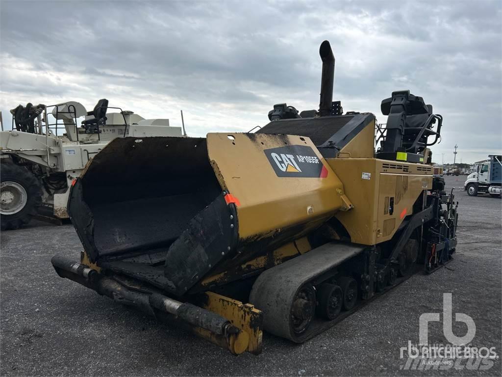 CAT AP1055F Asfalttikoneet