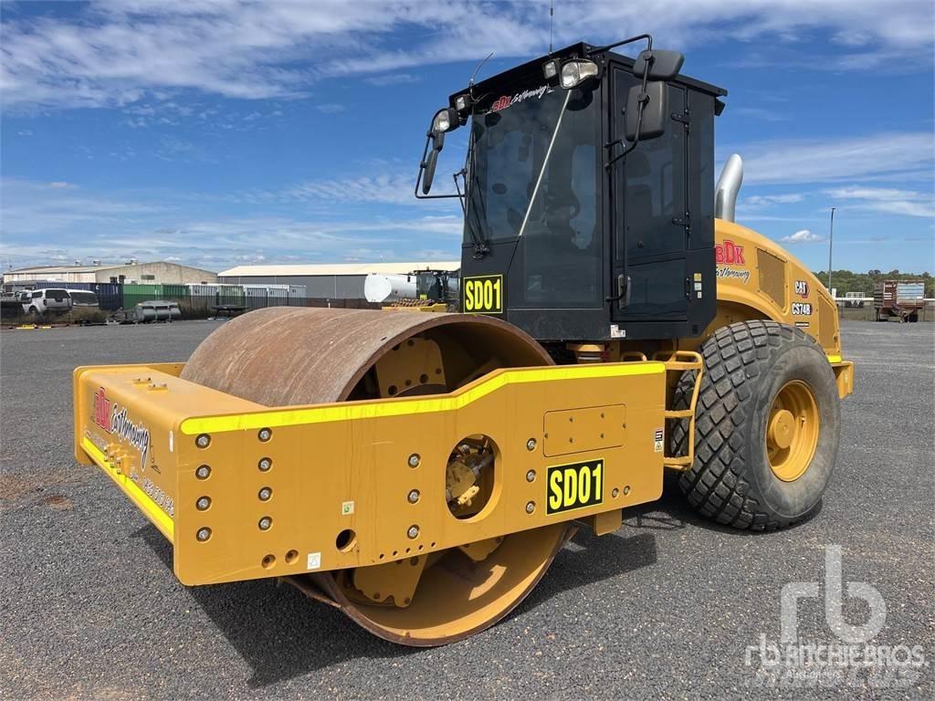 CAT CS74B Kaatopaikkajyrät