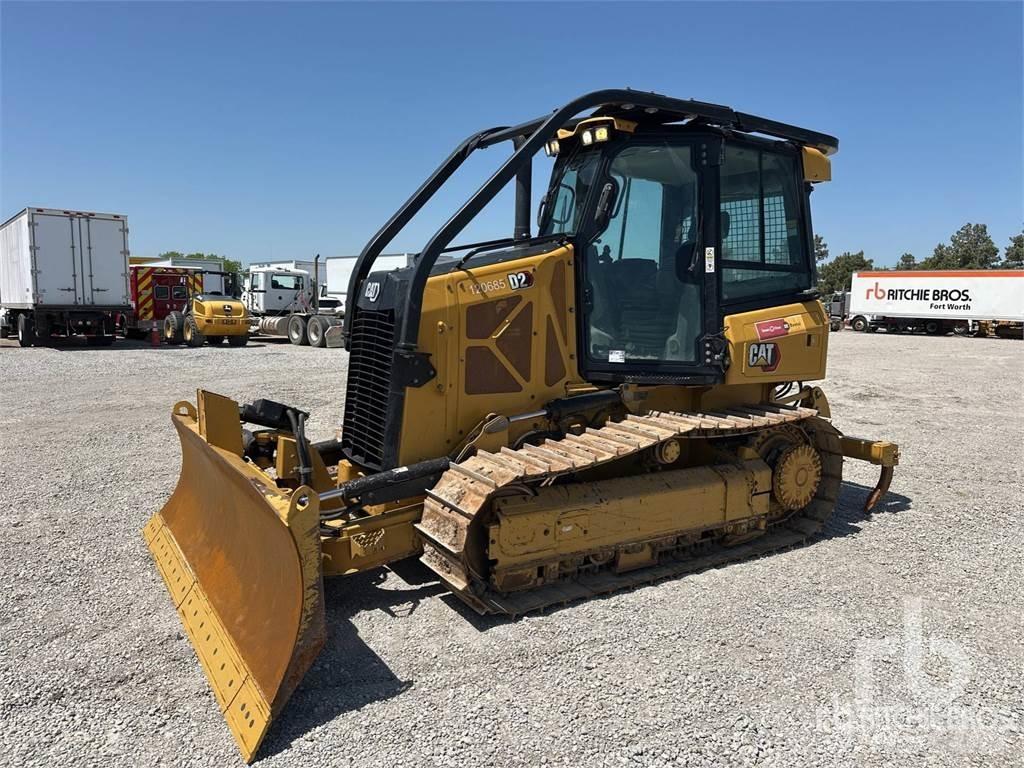 CAT D2 Telaketjupuskutraktorit