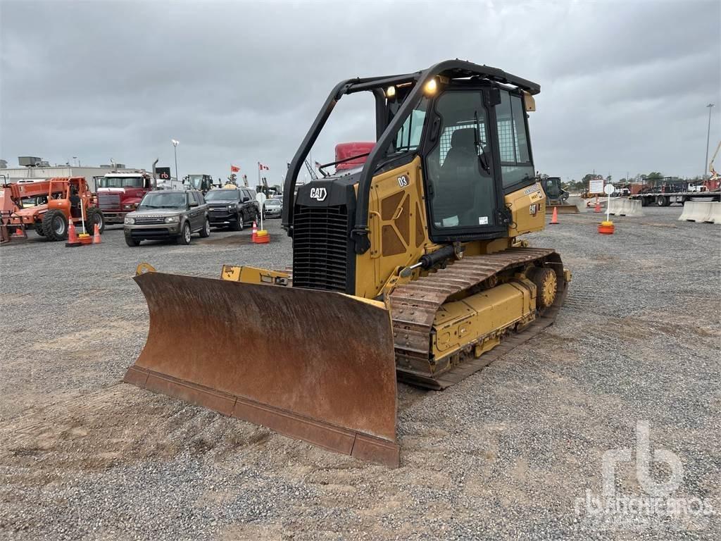 CAT D3 Telaketjupuskutraktorit