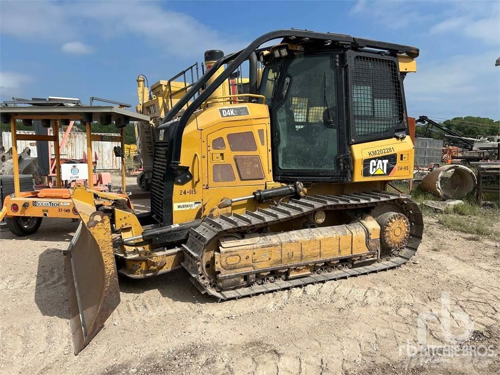 CAT D4K2XL Telaketjupuskutraktorit