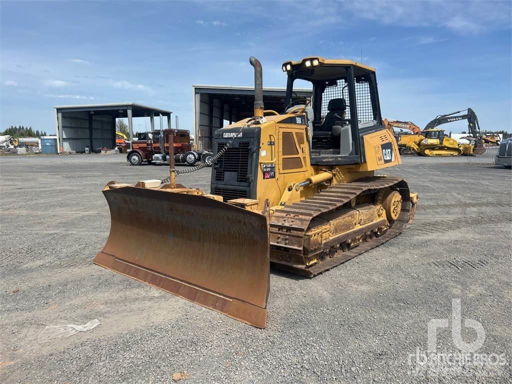 CAT D6K XL Telaketjupuskutraktorit