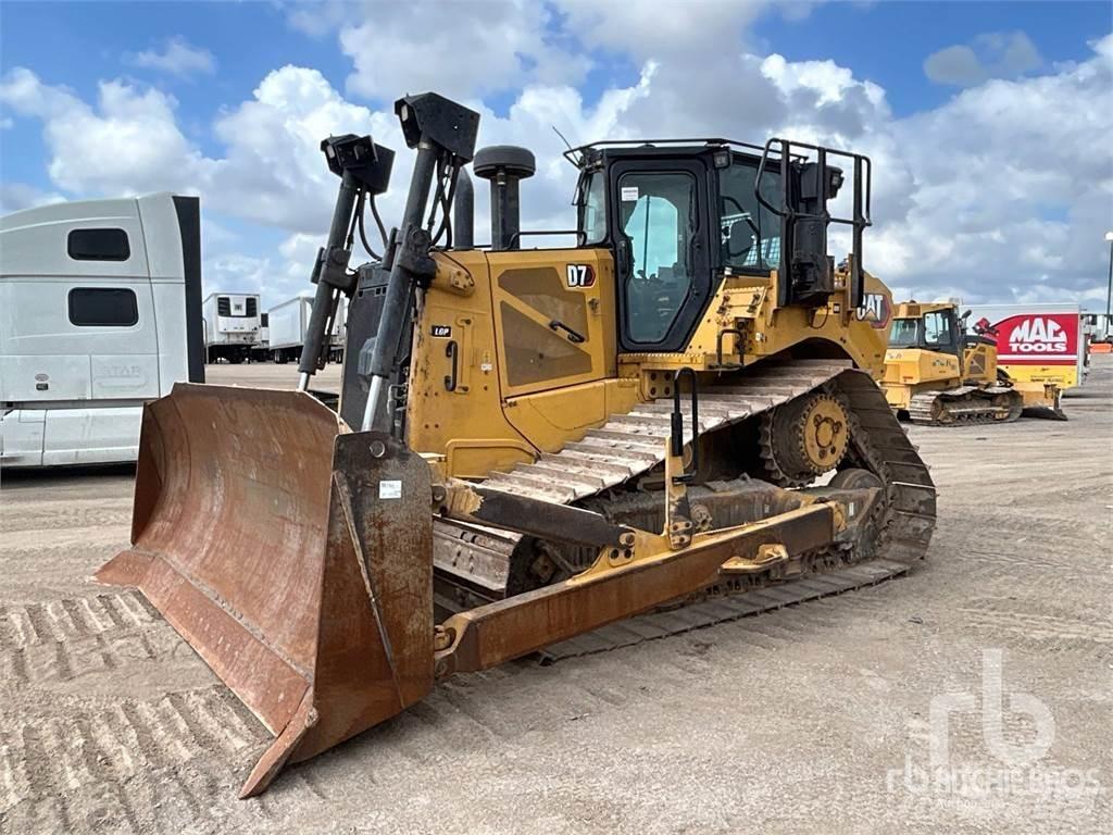 CAT D7 LGP Telaketjupuskutraktorit