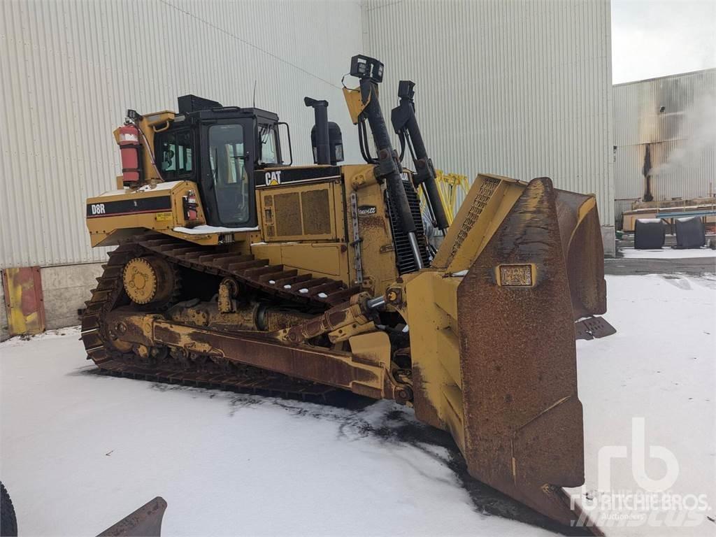 CAT D8R Telaketjupuskutraktorit