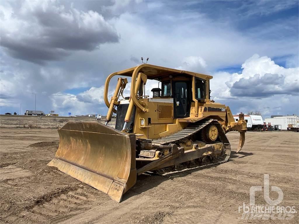 CAT D8R Telaketjupuskutraktorit