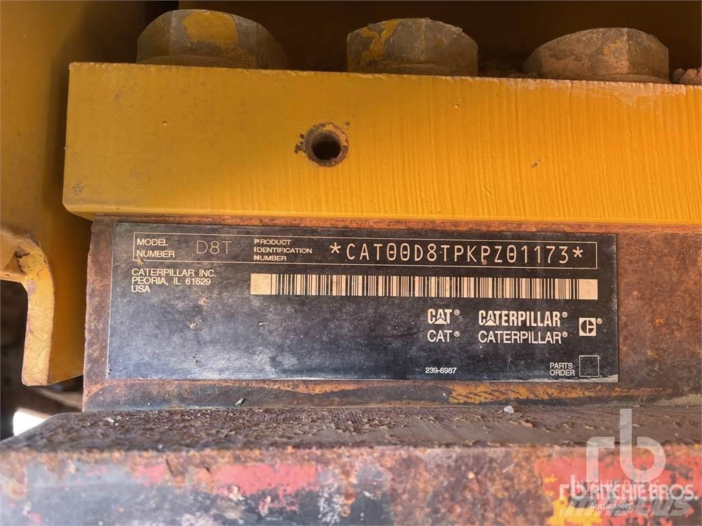 CAT D8T Telaketjupuskutraktorit