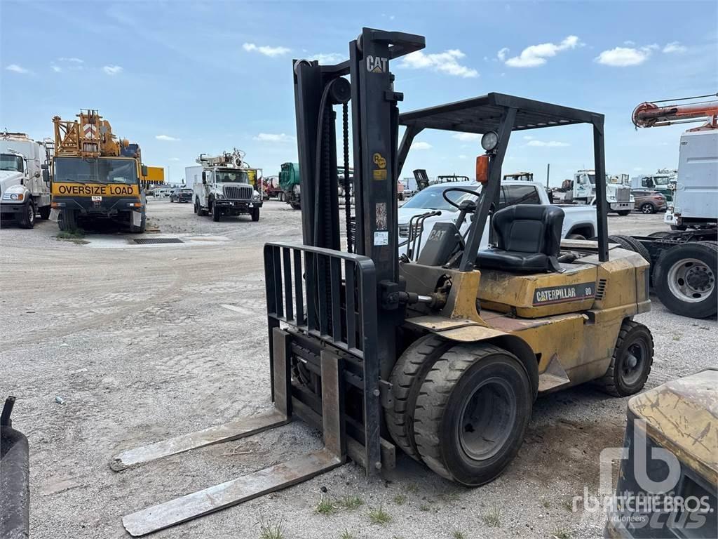 CAT DP40 Dieseltrukit