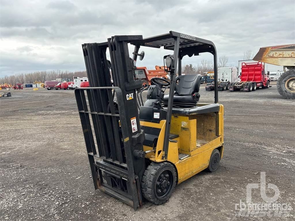 CAT EX4000 Sähkötrukit