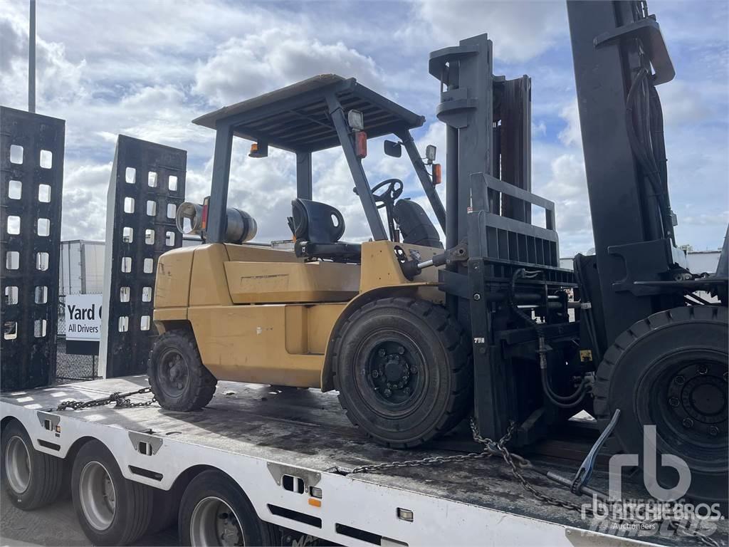 CAT GP40KLT Dieseltrukit