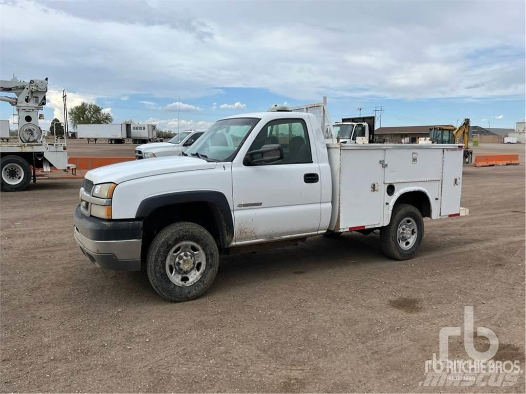 Chevrolet 1500 Tienhoitoautot
