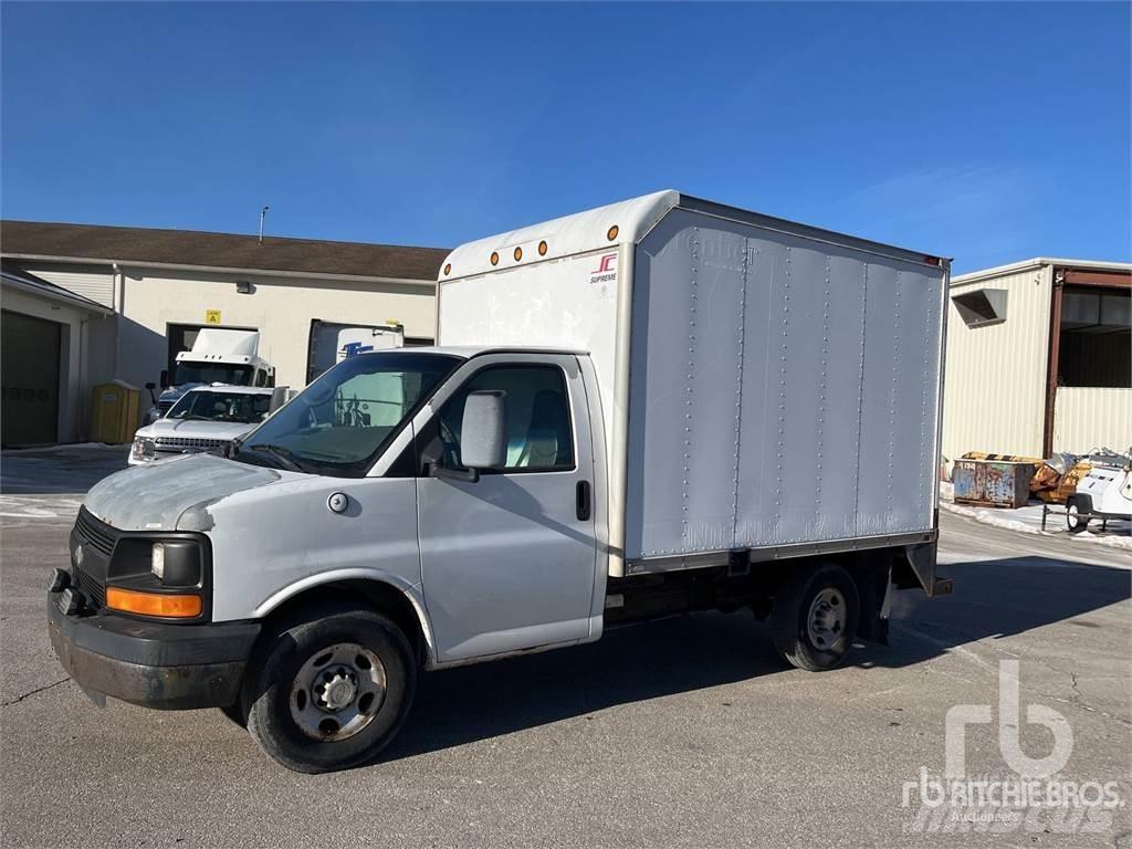 Chevrolet 3500 Pakettiautot